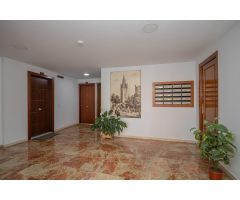 PISO ENTRE CALLE ARROYO Y CARRETERA DE CARMONA