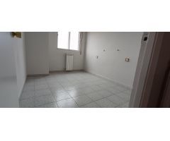 VENTA DE PISO EN ZAMORA ZONA PEÑA TREVINCA, 4 DORMITORIOS, 2 BAÑOS Y GARAJE