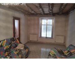 CASA EN VENTA ZONA SAN LAZARO  PARA REFORMA/REHABILITACIÓN
