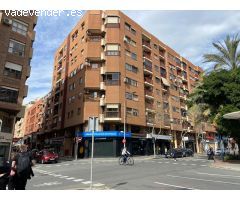 PISO EN ALQUILER - ZONA JUNTO OSCAR ESPLÁ