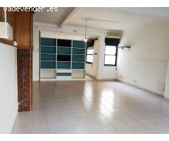 SE VENDE LOCAL COMERCIAL DE 170 MTS2 CERCA AYUNTAMIENTO 110.000 EUROS