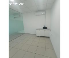 SE ALQUILA LOCAL COMERCIAL DE 70 MTS EN POLIGONO INDUSTRIAL DE TORREVIEJA