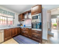 Chalet en Venta en Montequinto, Sevilla