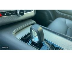 Volvo XC 90 2.0 B5 D MHEV CORE AWD AUTO 5P 7 Plazas de 2023 con 32.672 Km por 54.900 EUR. en Vizcaya