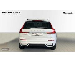 Volvo XC 60 2.0 B4 D PLUS DARK AUTO 197 CV de 2023 con 30.417 Km por 52.500 EUR. en A Coruna