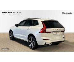 Volvo XC 60 2.0 B4 D PLUS DARK AUTO 197 CV de 2023 con 30.417 Km por 52.500 EUR. en A Coruna
