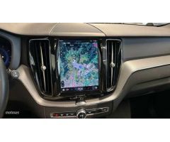 Volvo XC 60 2.0 B4 D PLUS DARK AUTO 197 CV de 2023 con 30.417 Km por 52.500 EUR. en A Coruna
