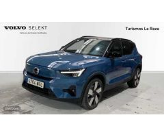 Volvo XC40 RECHARGE ELECTRICO PURO ULTIMATE 231CV de 2023 con 10.543 Km por 44.900 EUR. en Sevilla