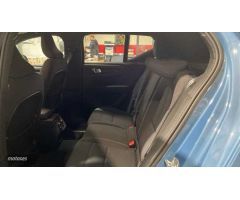 Volvo XC40 RECHARGE ELECTRICO PURO ULTIMATE 231CV de 2023 con 10.543 Km por 44.900 EUR. en Sevilla