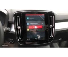 Volvo XC40 2.0 B3 CORE AUTO 5P de 2024 con 5 Km por 36.995 EUR. en Valladolid