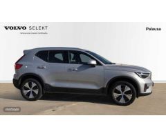Volvo XC40 1.5 T2 CORE AUTO 5P de 2023 con 32.674 Km por 32.995 EUR. en Valladolid