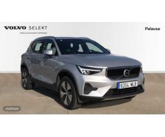 Volvo XC40 1.5 T2 CORE AUTO 5P de 2023 con 32.674 Km por 32.995 EUR. en Valladolid