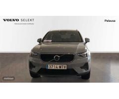 Volvo XC40 Core, B3 Mild Hybrid, Gasolina de 2024 con 1 Km por 33.995 EUR. en Valladolid