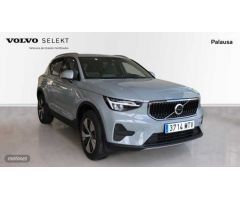 Volvo XC40 Core, B3 Mild Hybrid, Gasolina de 2024 con 1 Km por 33.995 EUR. en Valladolid