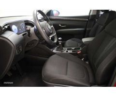 Hyundai Tucson 1.6 TGDI Maxx 4x2 de 2023 con 13.655 Km por 25.490 EUR. en Guipuzcoa