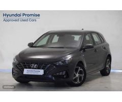Hyundai i30 1.0 TGDI Klass LR 48V 120 de 2024 con 15.357 Km por 21.900 EUR. en Cadiz