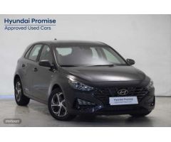 Hyundai i30 1.0 TGDI Klass LR 48V 120 de 2024 con 15.357 Km por 21.900 EUR. en Cadiz