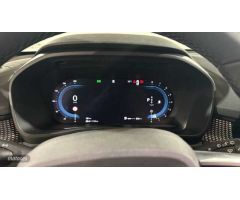 Volvo XC40 Plus, B4 Mild Hybrid, Gasolina, Dark de 2024 con 6.000 Km por 42.900 EUR. en Burgos