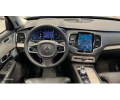 Volvo XC 90 2.0 T8 AWD ULTIMATE DARK RECHARGE AUTO 455 CV 7 Plazas de 2024 con 10.455 Km por 71.900
