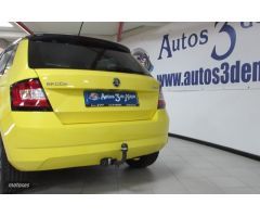 Skoda Fabia 1.2 TSI 90cv Ambition de 2015 con 87.500 Km por 9.490 EUR. en Tenerife