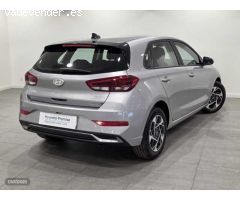 Hyundai i30 1.0 TGDI Klass 48V 100 de 2024 con 12 Km por 24.000 EUR. en Barcelona
