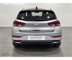 Hyundai i30 1.0 TGDI Klass 48V 100 de 2024 con 12 Km por 24.000 EUR. en Barcelona
