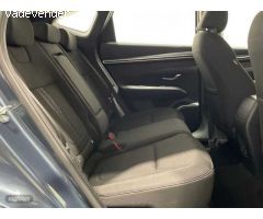 Hyundai Tucson 1.6 TGDI Maxx 4x2 de 2023 con 40.500 Km por 25.990 EUR. en Barcelona