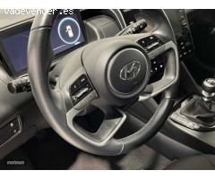Hyundai Tucson 1.6 TGDI Maxx 4x2 de 2023 con 40.500 Km por 25.990 EUR. en Barcelona