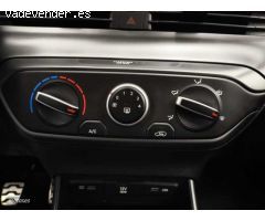 Hyundai Bayon 1.2 MPI Maxx de 2024 con 8.300 Km por 19.200 EUR. en Barcelona
