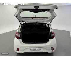 Hyundai i10 1.0 MPI Klass de 2023 con 10.100 Km por 14.900 EUR. en Barcelona