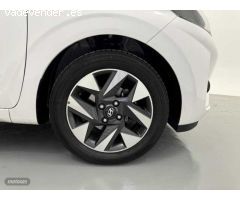 Hyundai i10 1.0 MPI Klass de 2023 con 10.100 Km por 14.900 EUR. en Barcelona
