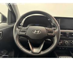 Hyundai i10 1.0 MPI Klass de 2023 con 10.100 Km por 14.900 EUR. en Barcelona