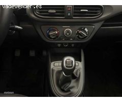 Hyundai i10 1.0 MPI Klass de 2023 con 10.100 Km por 14.900 EUR. en Barcelona