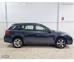 Subaru Outback Executive 4x4 automatico de 2015 con 195.000 Km por 12.000 EUR. en Sevilla