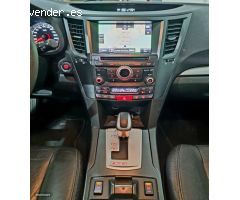 Subaru Outback Executive 4x4 automatico de 2015 con 195.000 Km por 12.000 EUR. en Sevilla
