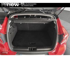 Renault Captur TECHNO E-TECH de 2023 con 22.600 Km por 24.900 EUR. en Madrid