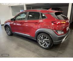 Hyundai Kona 1.6 GDI HEV Style Sky DCT de 2021 con 66.607 Km por 21.900 EUR. en Madrid