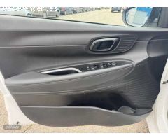 Hyundai i20 1.0 TGDI 74kW (100CV) Klass de 2024 con 16.995 Km por 17.990 EUR. en Madrid