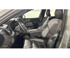 Volvo XC 60 Plus, B4 AWD Mild Hybrid, Diesel, Dark de 2024 con 11.500 Km por 49.500 EUR. en Burgos