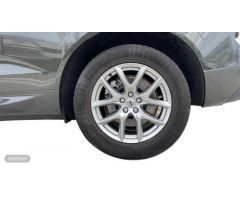 Volvo XC 60 2.0 B4 D MOMENTUM AUTO 4WD 197 5P de 2020 con 52.763 Km por 35.500 EUR. en Madrid