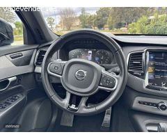 Volvo XC 90 B5 (D5) AWD R-Design 7 asientos de 2019 con 104.002 Km por 46.900 EUR. en Badajoz