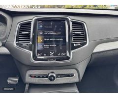 Volvo XC 90 B5 (D5) AWD R-Design 7 asientos de 2019 con 104.002 Km por 46.900 EUR. en Badajoz