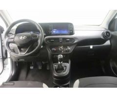 Hyundai i10 1.0 MPI Klass de 2024 con 9.332 Km por 14.900 EUR. en Valencia
