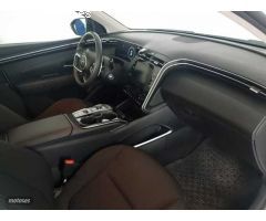 Hyundai Tucson Tucson 1.6 TGDI HEV Maxx AT de 2023 con 29.277 Km por 28.900 EUR. en Granada