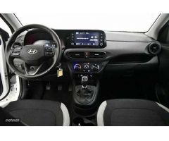 Hyundai i10 1.0 MPI Klass de 2024 con 9.214 Km por 15.700 EUR. en Alicante