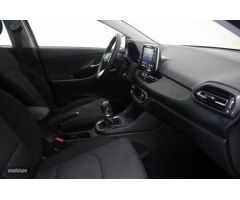 Hyundai i30 1.5 DPI Klass SLX 110 de 2024 con 12.091 Km por 19.600 EUR. en Alicante