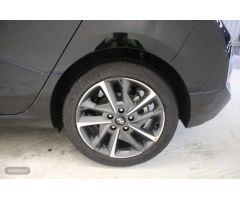 Hyundai i30 1.5 DPI Klass SLX 110 de 2024 con 12.091 Km por 19.600 EUR. en Alicante