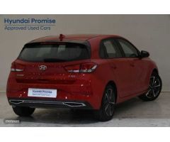 Hyundai i30 1.5 DPI Klass SLX 110 de 2024 con 9.244 Km por 19.600 EUR. en Alicante