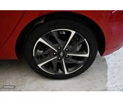 Hyundai i30 1.5 DPI Klass SLX 110 de 2024 con 9.244 Km por 19.600 EUR. en Alicante