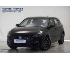 Hyundai i30 1.5 DPI Klass SLX 110 de 2024 con 10.950 Km por 19.600 EUR. en Alicante